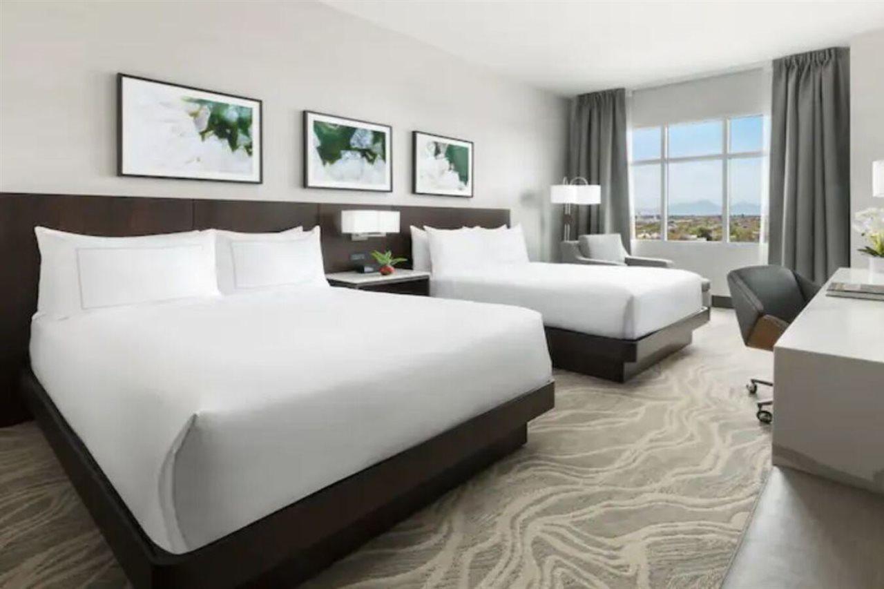 Doubletree By Hilton Downtown Convention Center Tucson