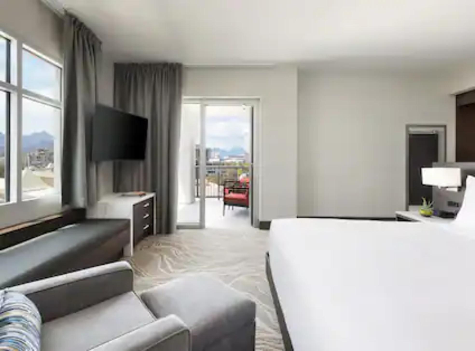 Hotel Doubletree By Hilton Downtown Convention Center