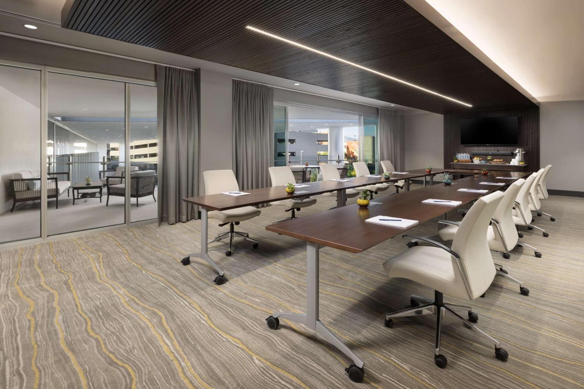 Doubletree By Hilton Downtown Convention Center 4* Tucson